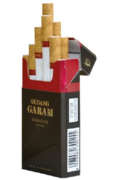 Gudang Garam Signature Black